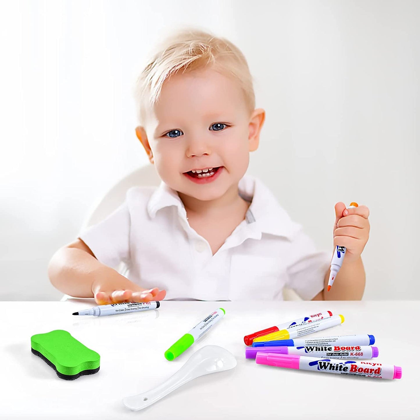 8 pcs Magical Water Pen, Magical Floating Ink Pen, Erasing Whiteboard Marker, A Watercolor Pen That Can Float in The Water, Painting Pens Kit Set for Kids